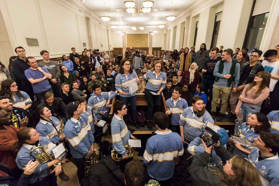 การต่อต้านชาวยิว เพิ่มแรงกดดันต่อมหาวิทยาลัยใน Ivy League