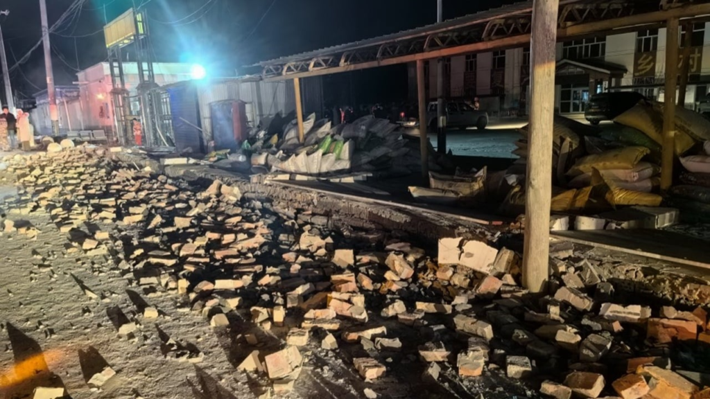 แผ่นดินไหวรุนแรง บริเวณชายแดนจีน-คีร์กีซสถานล่าสุด