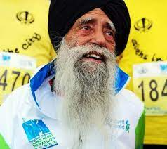 Fauja Singh นักวิ่งมาราธอนอายุมากที่สุด 1